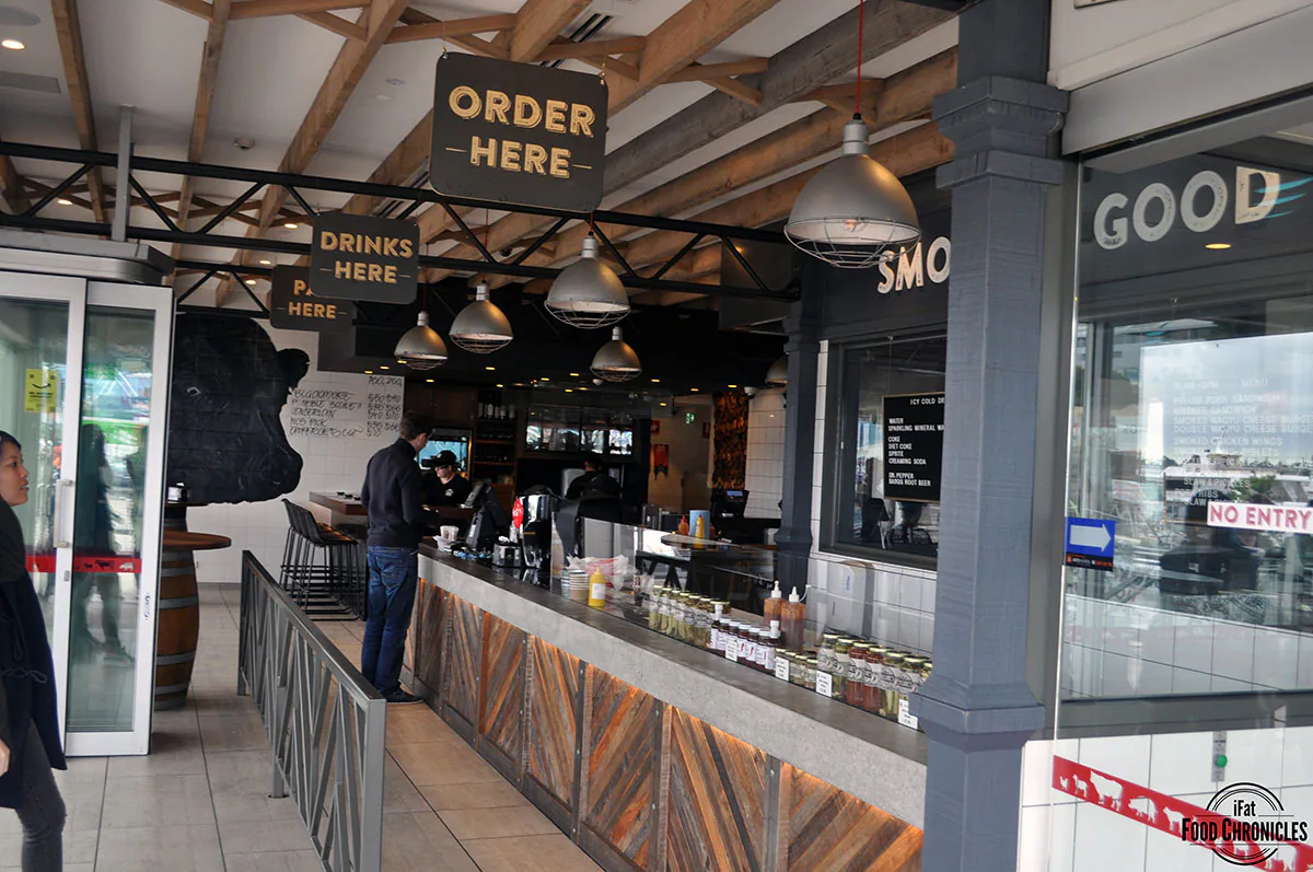 vics meat market