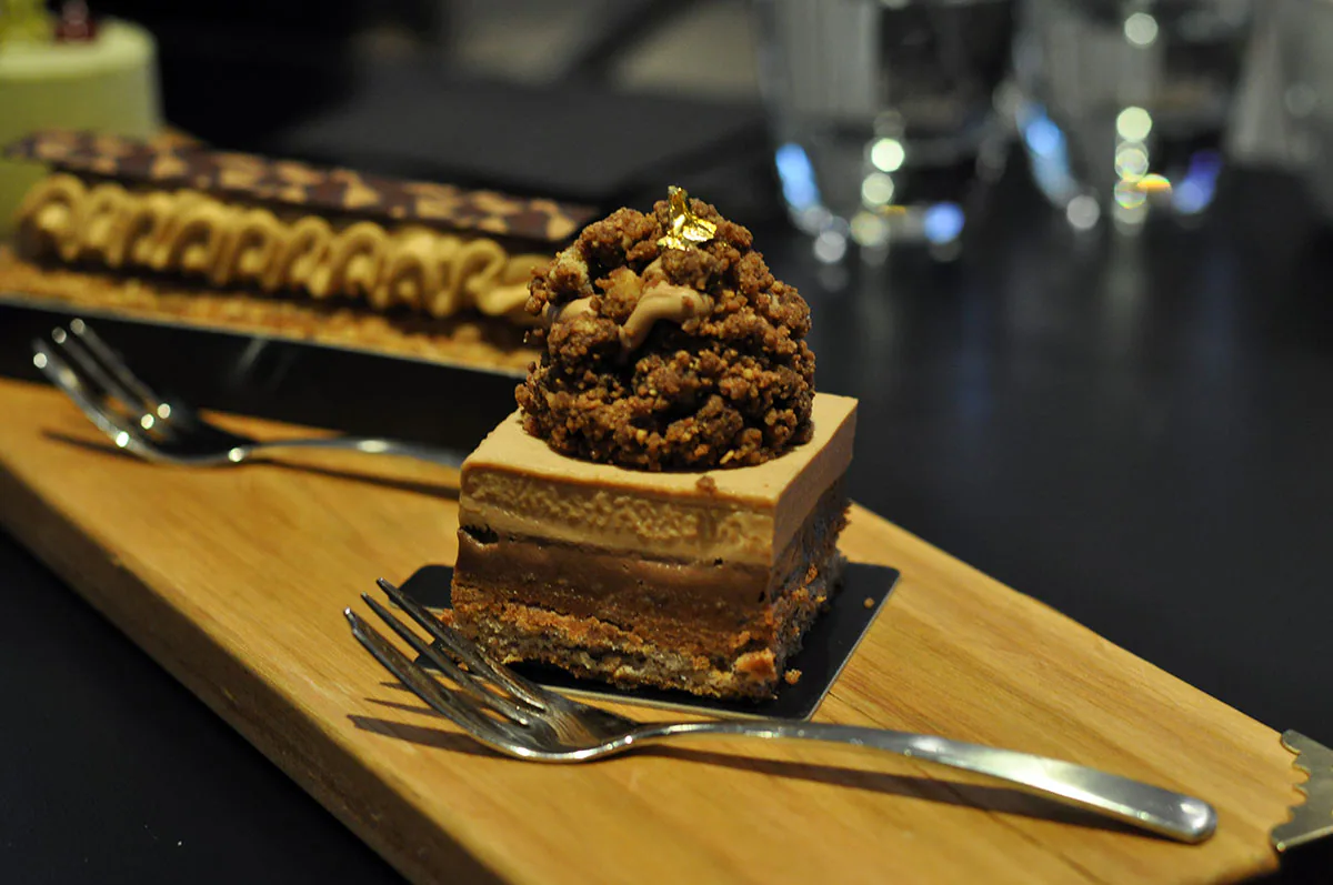 bibelot hazelnut praline