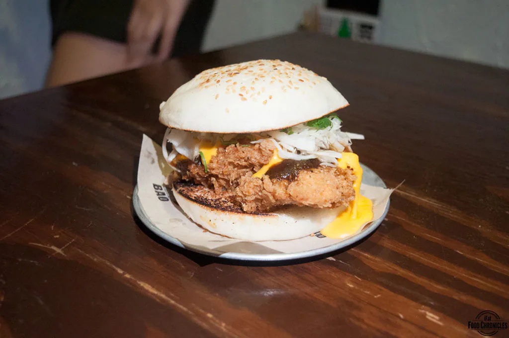 belly bao chicken baoger