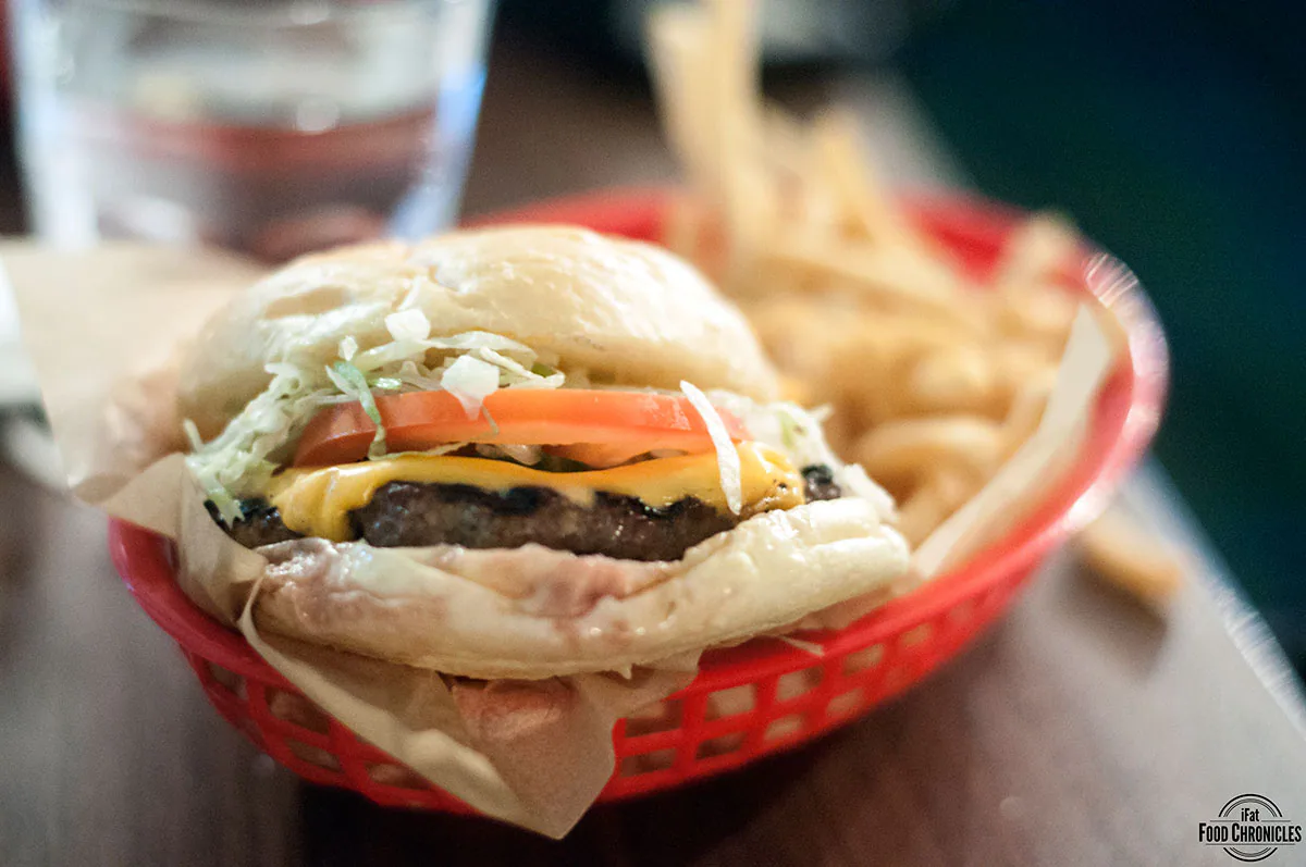 lord gladstone hotel chippendale bushwick burger