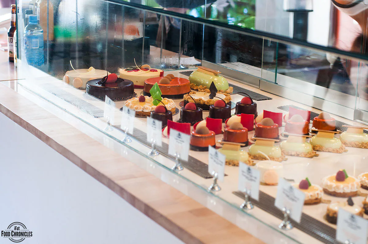 textbook cakes