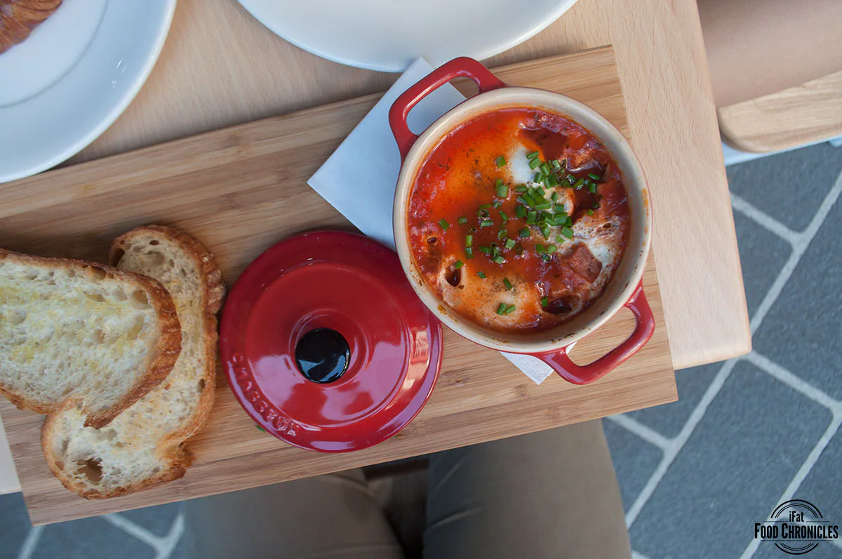 textbook shakshuka