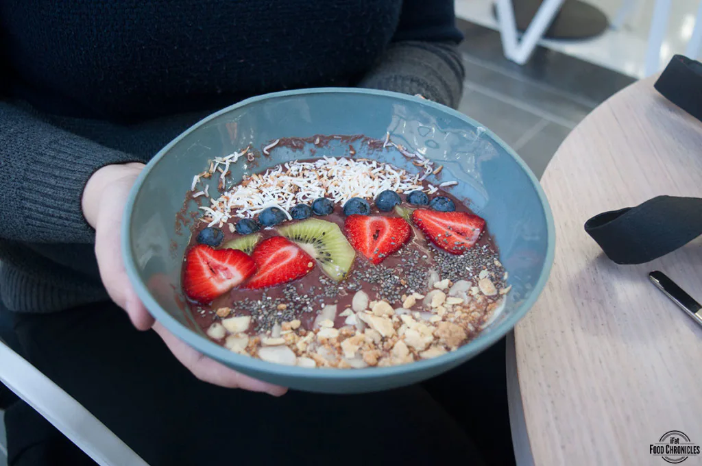 dutch smuggler smoothie bowl