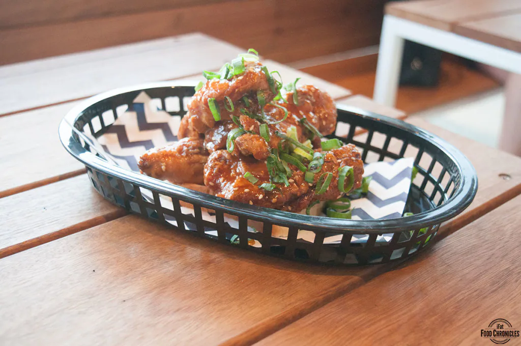 belles hot chicken ribs