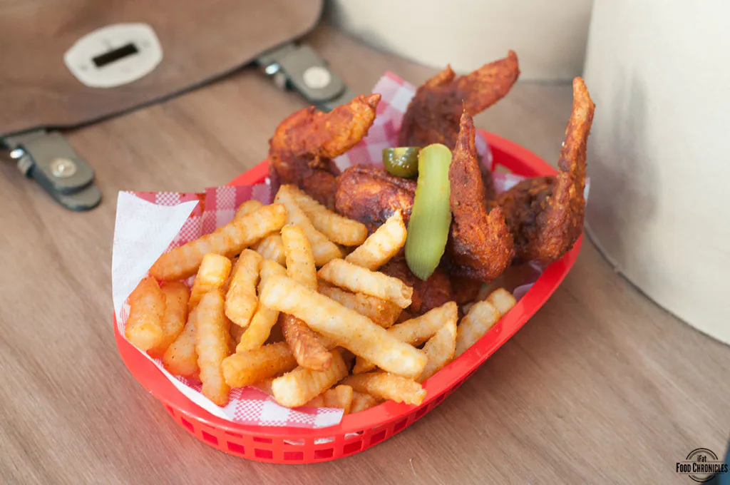 belle's hot chicken