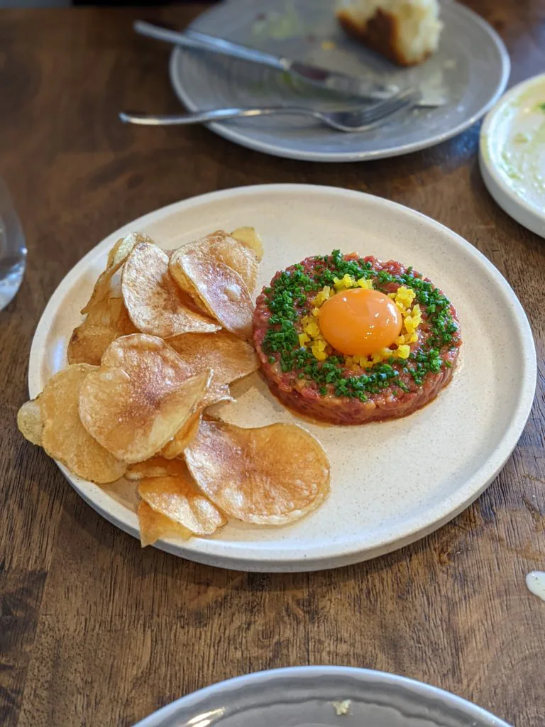 2GR Full Blood wagyu tartare with potato crisps