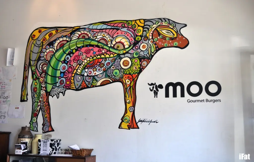 Moo Gourmet Burgers, Newtown — food and venue photograph