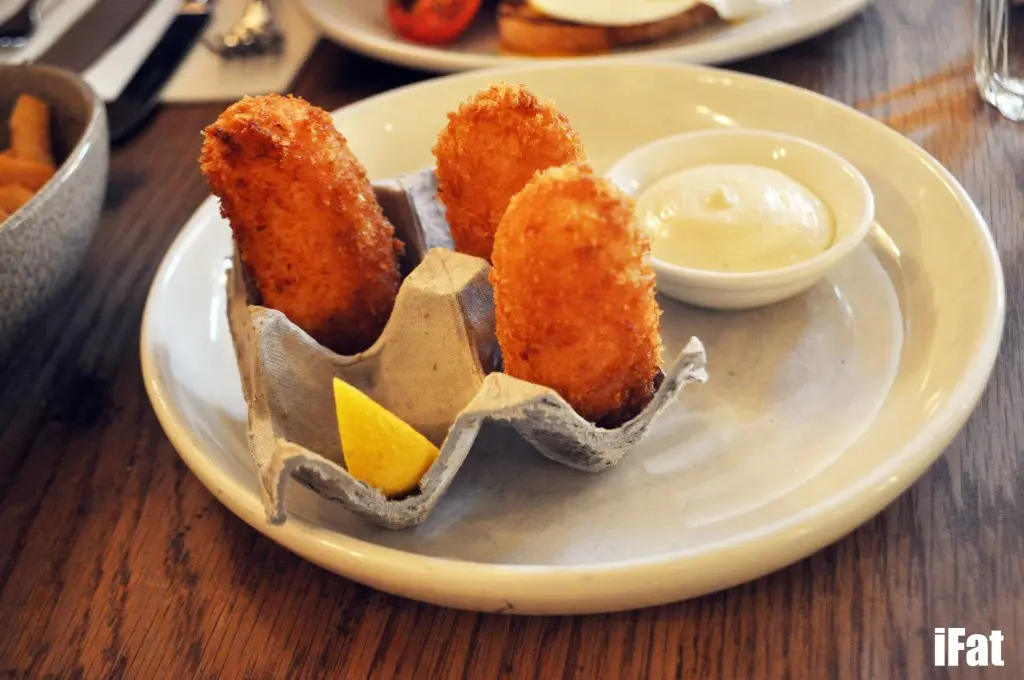 Fish croquettes with some more home made ailoi