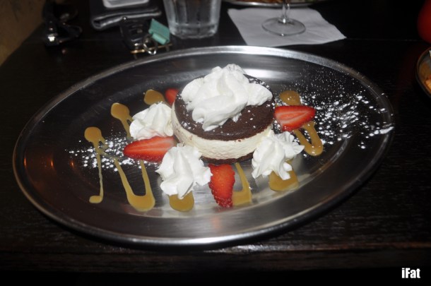 Vanilla/Chocolate Ice Cream Sandwich