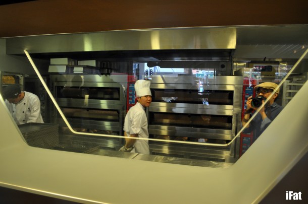 Pictured: Someone that can actually bake